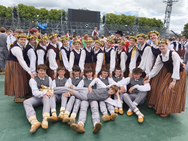 2025_DZSV_vecākā grupa